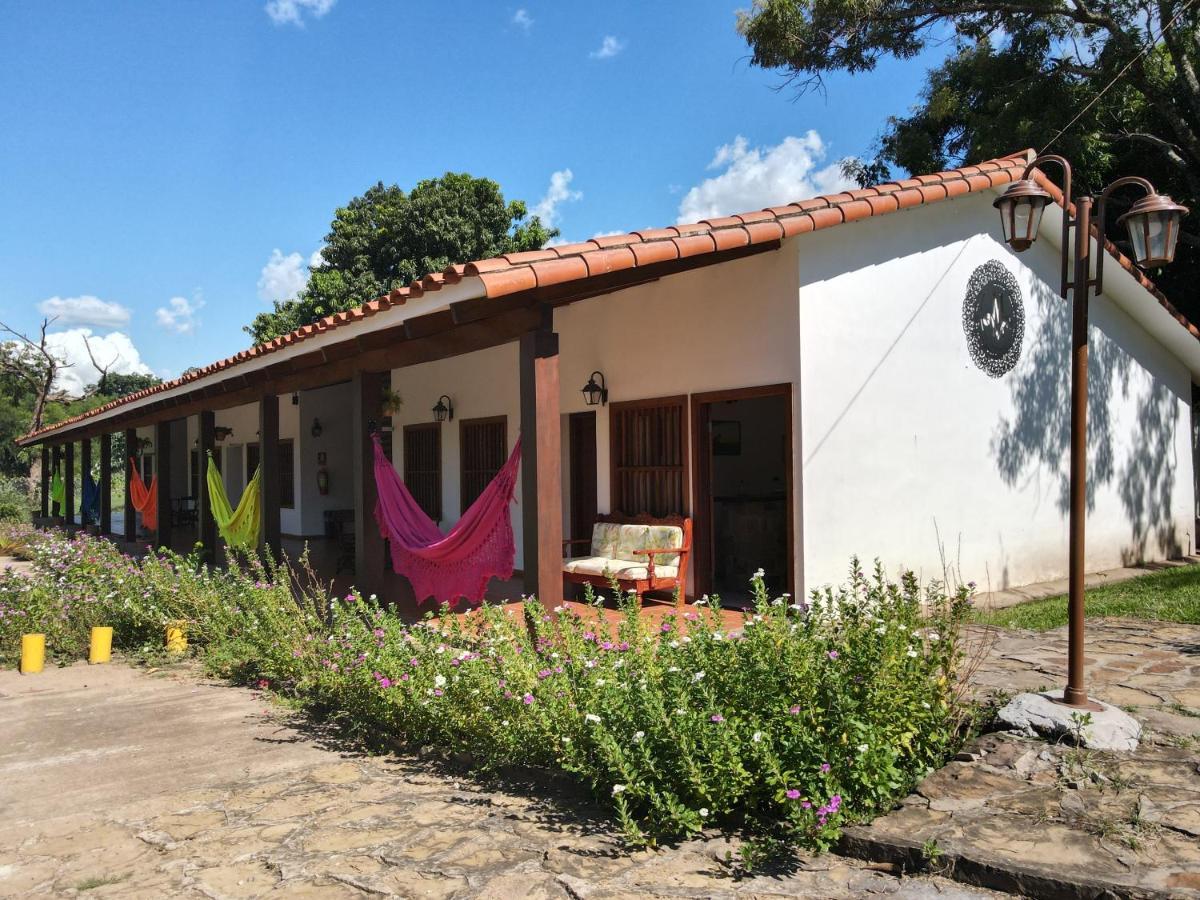 Hotel Mami Vilma Roboré المظهر الخارجي الصورة